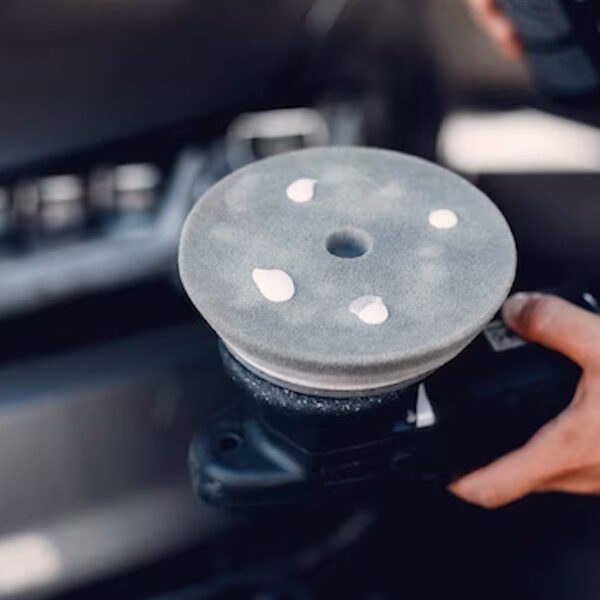 What types of imperfections can single-stage polishing effectively address