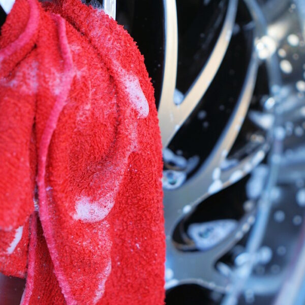 Eco-Friendly Car Cleaning Tips
