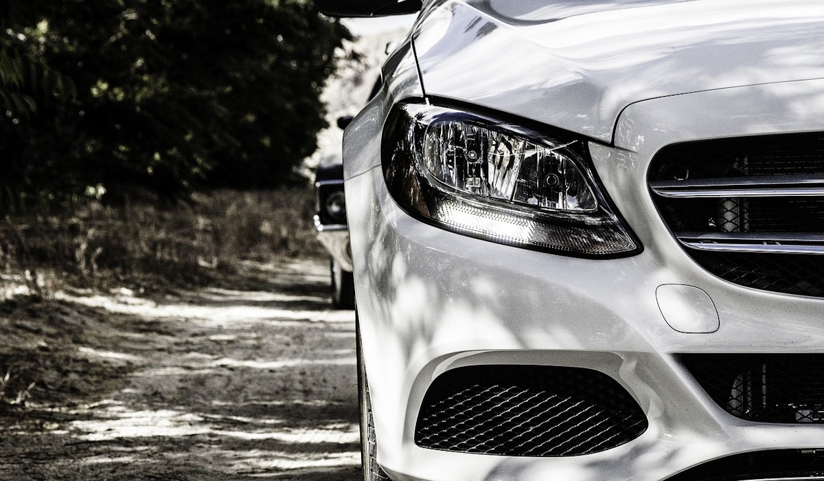 How Valeting Can Improve Your Mood and Driving Experience