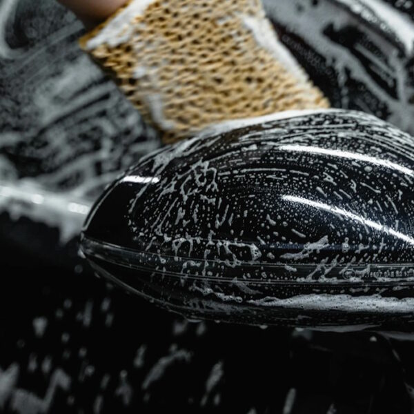 Essential Summer Car Cleaning Tips