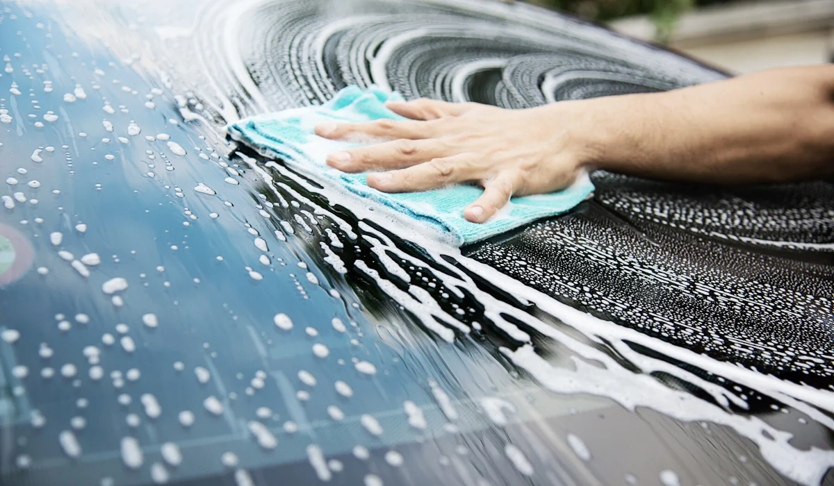 How Can Using the Wrong Cloths Damage Your Car’s Paint