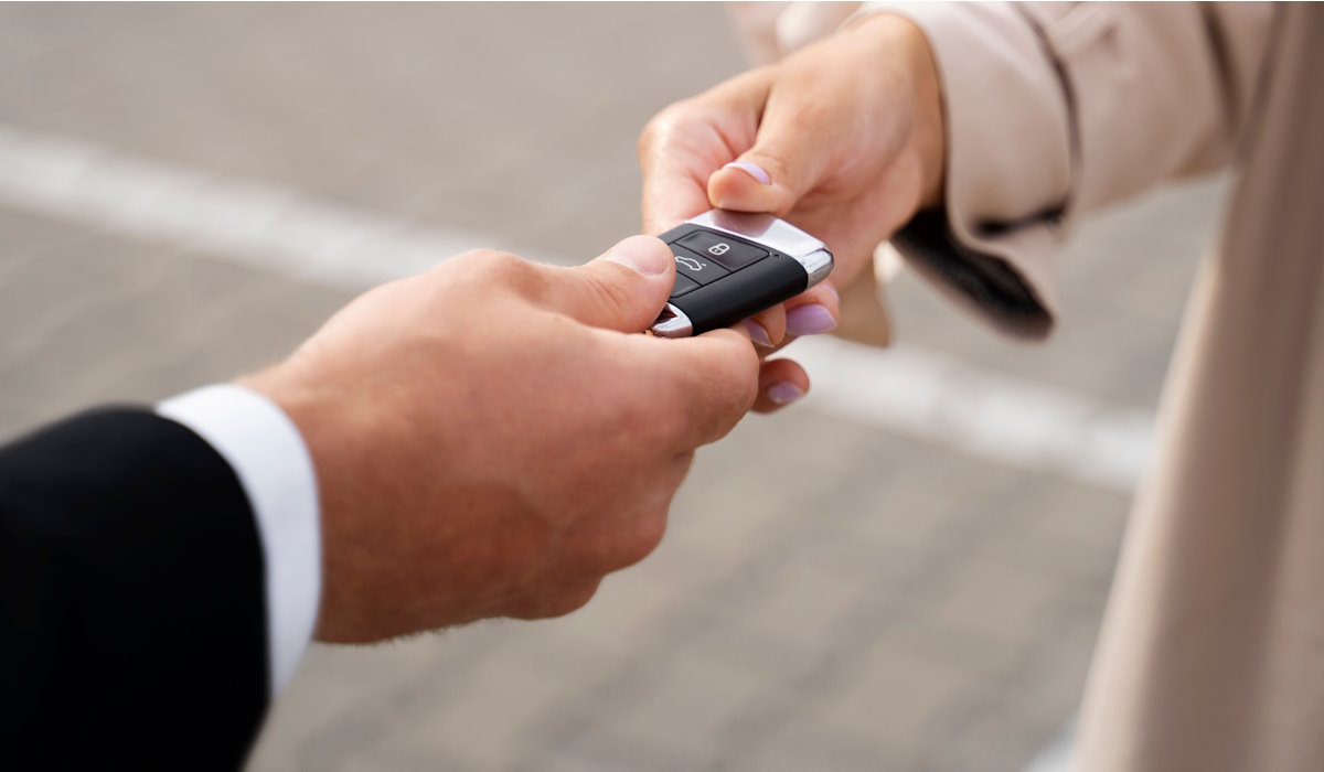 Can a mobile valet help prepare my car for selling