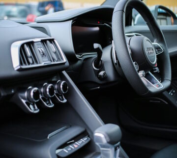 What quick steps can I take between valets to keep my car looking new?